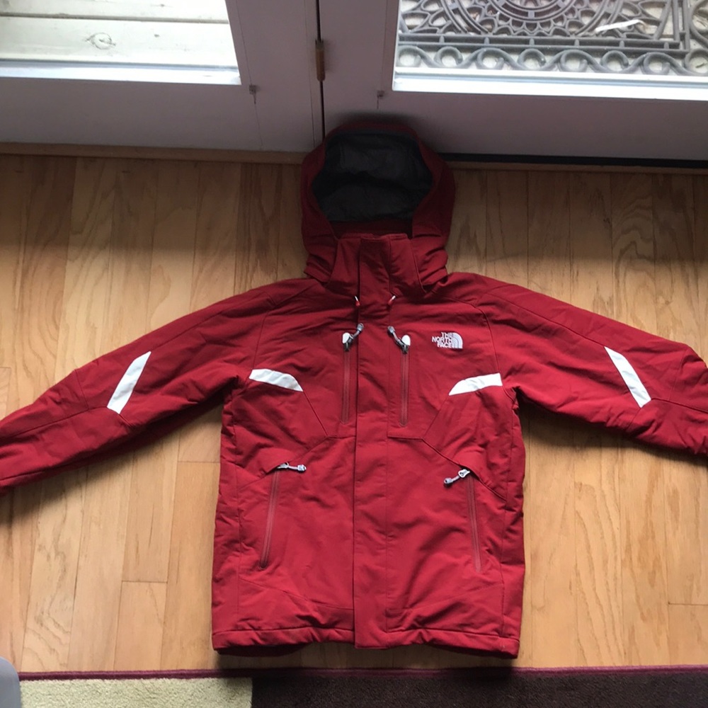 North Face Odyssey red insulated ski jacket